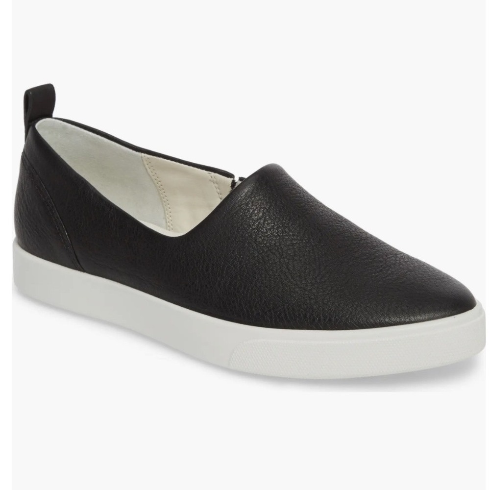 Ecco Black Leather 
Gillian Pointe Slip‎ On US 8-8.5 EU 39